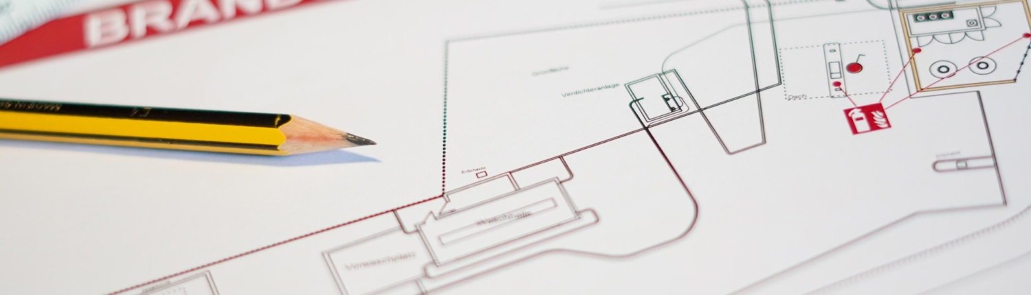 Brandschutzplan für Unternehmen und Gewerbe – professionelle Brandschutzplanung mit Fluchtwegen, Löschmitteln und Sicherheitskonzepten